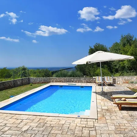 Vranje Selo By Istarski Dvori Villa
